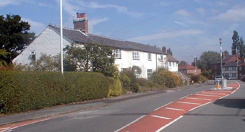 Pinfold Farm Cottages and Old Blacksmiths - Hulme Hall Road (must be 1999 - note the red paint!)