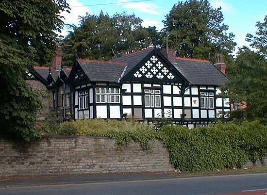 Hulme Hall in 1999 [MM]