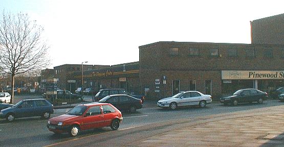 Shopping Precinct and car park (and traffic!) - early 1999